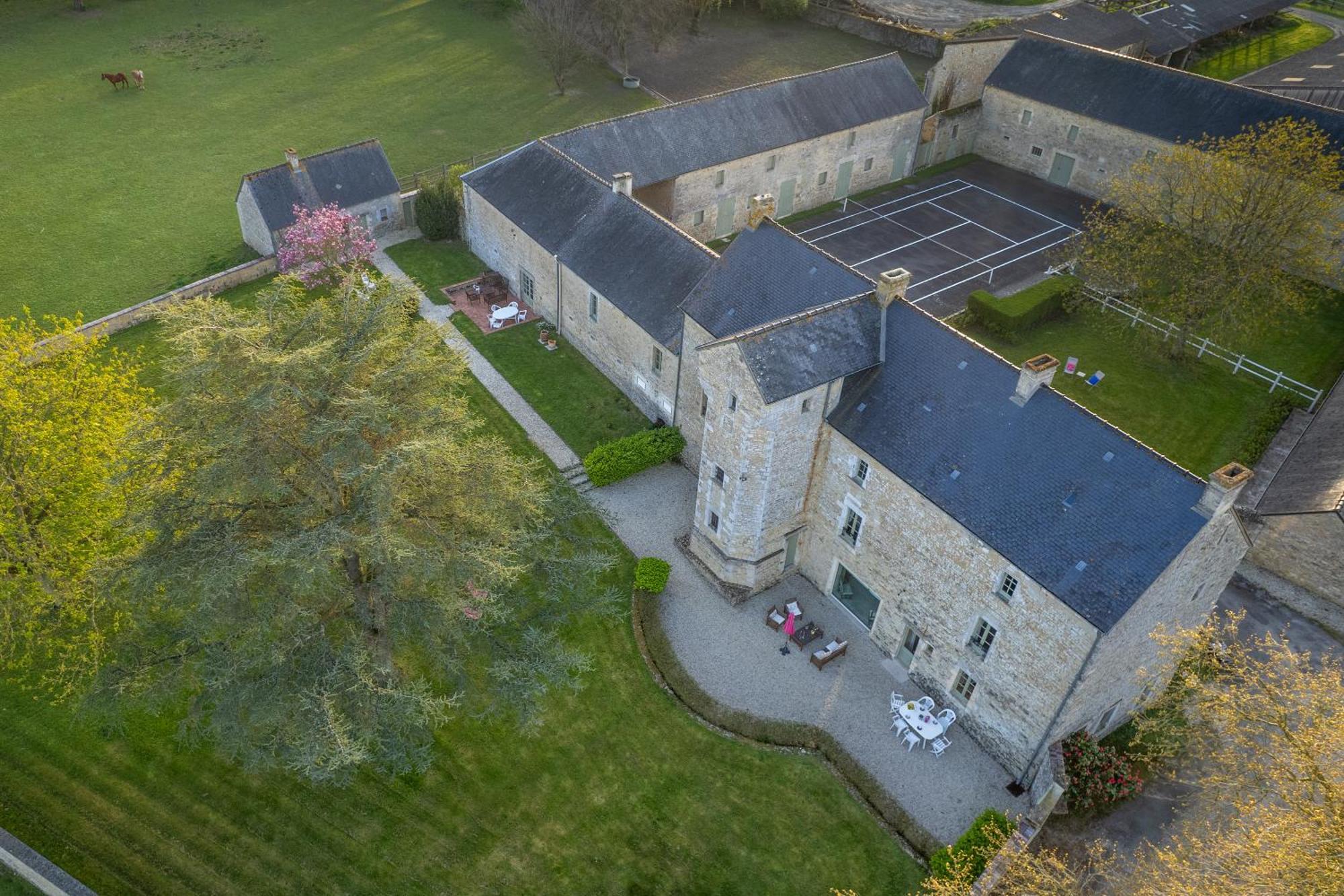 Chateau De Monceaux 5Mn De Bayeux Proche Mer Exteriör bild