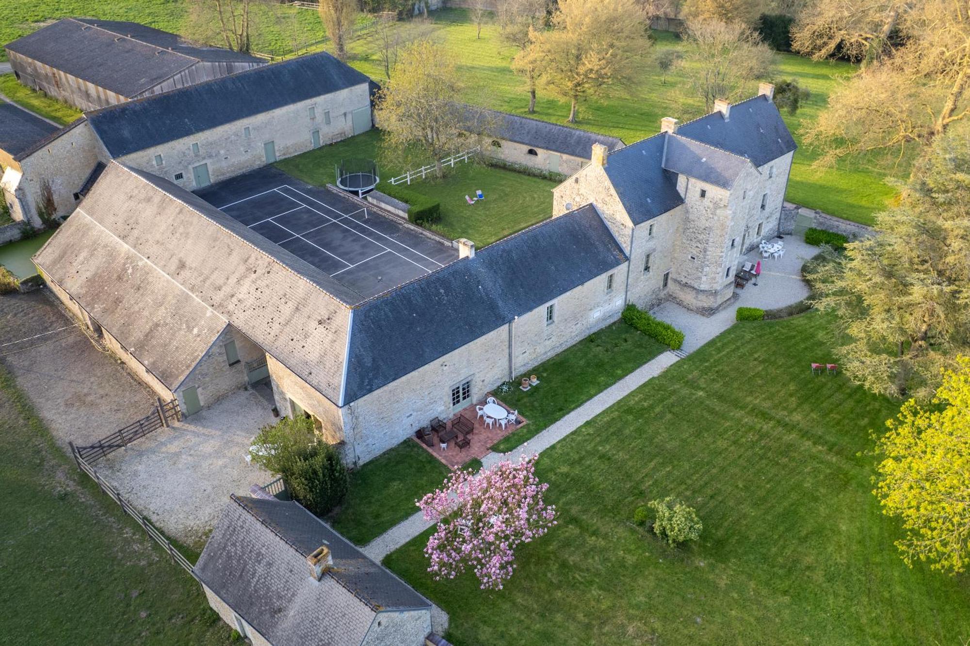 Chateau De Monceaux 5Mn De Bayeux Proche Mer Exteriör bild